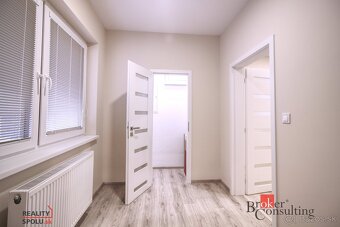 ponúkame na predaj nadštandarný 5 izb. RD po kompletnej reko - 9