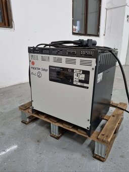 SADA VZV + ELEKTRICKÝ PALETOVÝ VOZÍK + NABÍJAČKA - 9