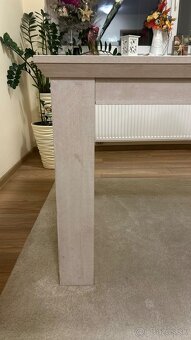 Jedálenský stôl + stoličky - 9