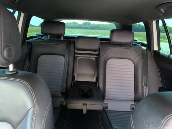VW Passat variant B8 R-line - 9