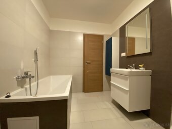 Prenájom 2-izbový byt - 9