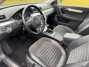 Volkswagen Passat Variant B7 2.0 TDI CR HIGHLINE - 9