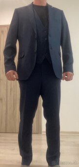 Pánsky tmavomodrý oblek zn. Michael - 9