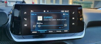 Peugeot 2008 1.2 PureTech Allure - 9