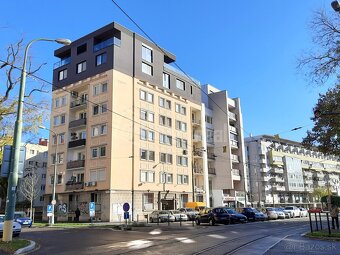Pekný 2i byt, zariadený, centrum, internet, výťah - 9