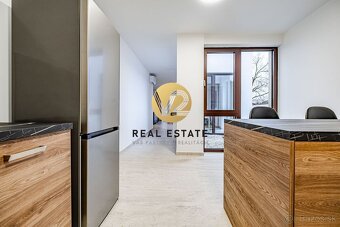 Na PRENÁJOM priestranný 4 izbový byt pri rieke, novostavba s - 9
