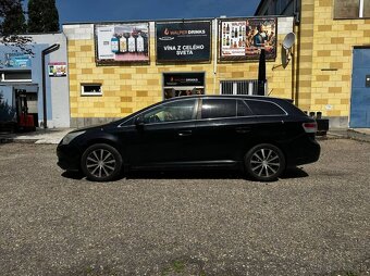 Toyota Avensis combi 2.2 D-4D Exclusive - 9