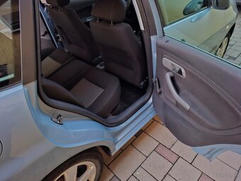 Seat Ibiza III 1.4l (6L) 63kw 2008 - 9