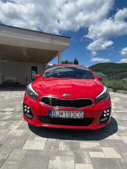 Kia Ceed SW 1.6 CRDI GT- Line Platinum - 9