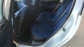 Peugeot 206 1.1 benzín - 9