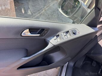 VOLKSWAGEN TIGUAN 2.0 tdi Bluemotion - 9