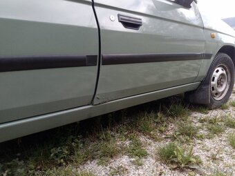 Škoda favorit - 9
