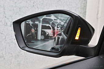 Škoda Superb Combi 2.0 TDI SCR Executive DSG - 9