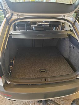 Octavia scout 2 facelift 2.0tdi 103kw - 9