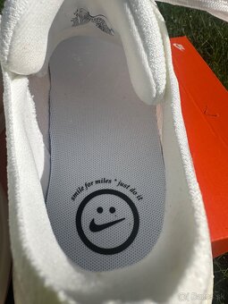 Bezecke tenisky Nike Invincible Run 3 - 9