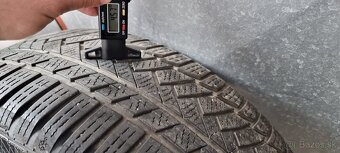 Predám VW Tiguan New York 5x112 R18 Zimne 235/55r18 - 9