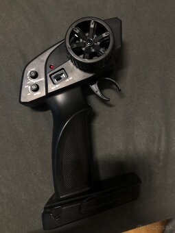 RC Auto Overmax X-Strike - 9