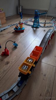 Lego DUPLO nákladný vlak - 9