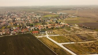 Pozemok na výstavbu rodinného domu - 9
