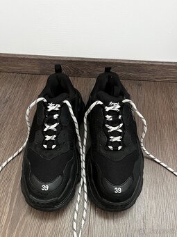 Balenciaga Triple S Black - 9