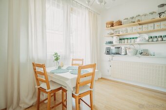 Na predaj Veľkometrážny 4-izbový byt s balkónom vo vyhľadáv - 9