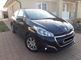 Peugeot 208 - 9