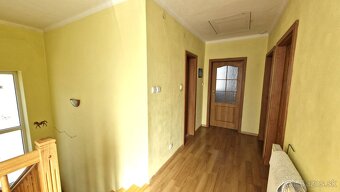 PREDAJ, rekonštruovaný rodinný dom v obci Predajná - 9