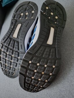 Tenisky Adidas 42 ⅔ - 9