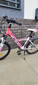 REZERVOVANY ... Bicykel Ctm 24" willy pink - 9