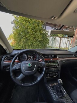 Škoda Superb - 9