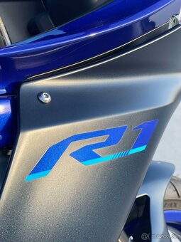 Yamaha R1 2024 - 9