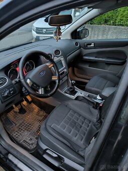 Ford focus - 9