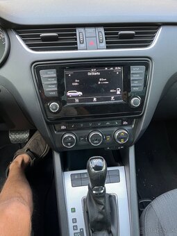 Škoda Octavia 2,0 110 KW DSG 11/2015 Business - 9