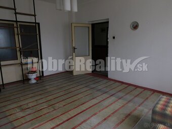 Na predaj 5-izb.poschodový rodinný dom vo Dvoroch nad Žitavo - 9