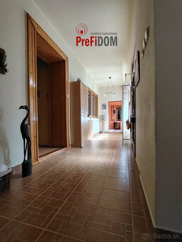 PREDAJ priestranný 5 – izbový rodinný dom v meste Šurany. - 9