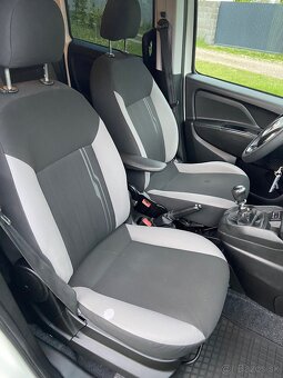 Fiat Doblo Maxi 1.6JTD 77kw M6 2016 - 9