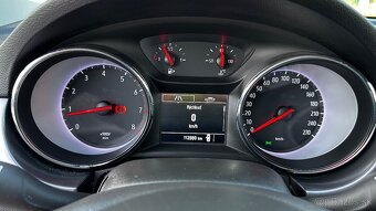Opel Astra 1,4Turbo - 9
