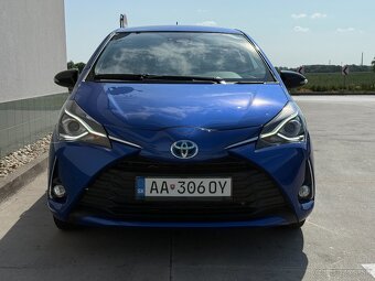 Toyota Yaris 1.5 Hybrid Live e-CTV,75KW.A1.5d.Kamera,Navy..1 - 9