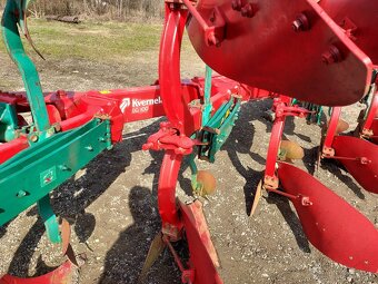 Pluh Kverneland EG 100 otočny (lemken es 6 85 kuhn variopal) - 9