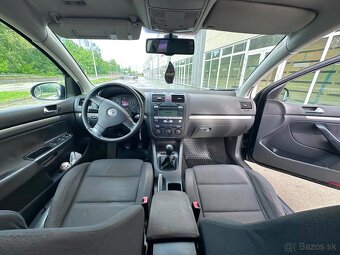 Volkswagen Golf V 2.0 TDI Nová STK - 9