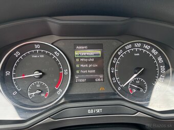 Škoda Superb Combi 2.0 TDI 4x4 - 9