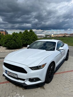 Ford Mustang Ecoboost, novy motor. - 9