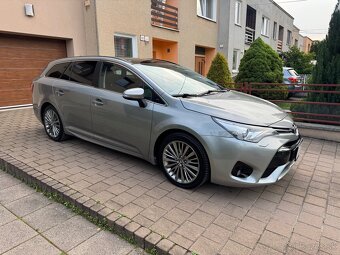 Toyota Avensis Combi 1.8i Valvematic - 9