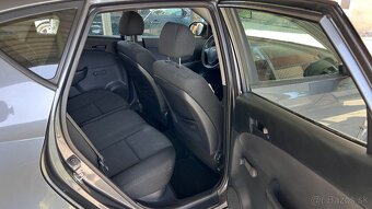 Hyundai i30 1.4 benzin - 9