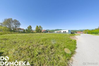 DO DOMČEKA | Atraktívny pozemok v príjemnom prostredí na Ame - 9