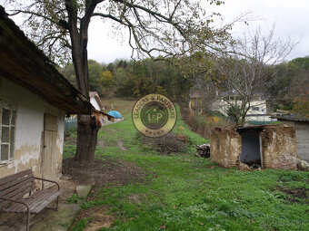 Na predaj stavebný pozemok v obci Kolíňany 1420 m2 - 9