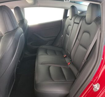 🚗 Tesla Model 3 Long Range 2022 – Dual Motor AWD, 20 000 km - 9