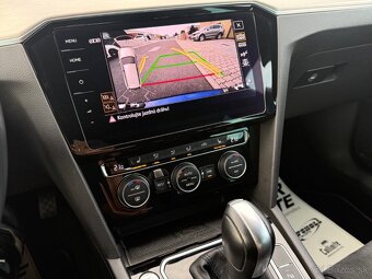 Volkswagen Passat Variant R-Line 2020 - 9
