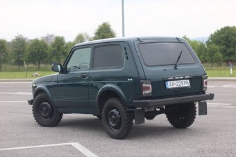 Lada Niva 1.7i - 9