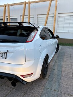 Ford Focus ST 2.5T - 9